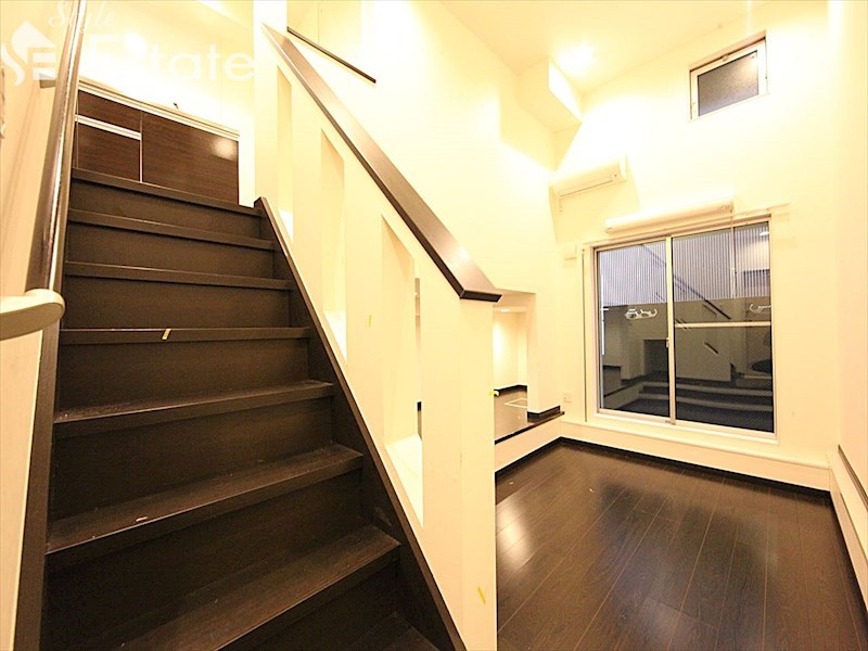 居室・リビング　内装