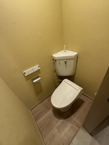 トイレ　コンパクトで使いやすいトイレです