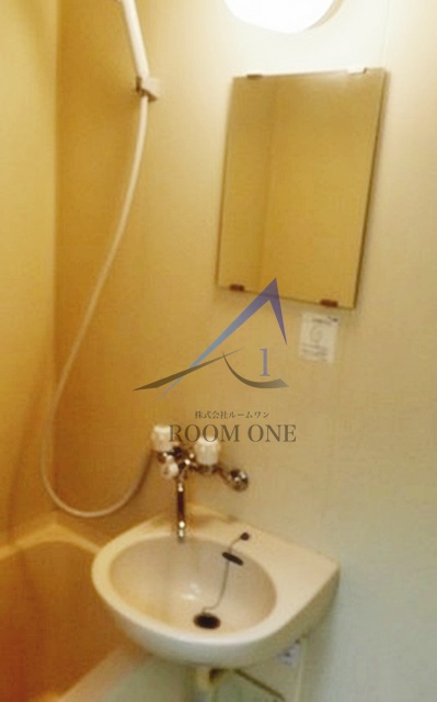 洗面設備　洗面台です。