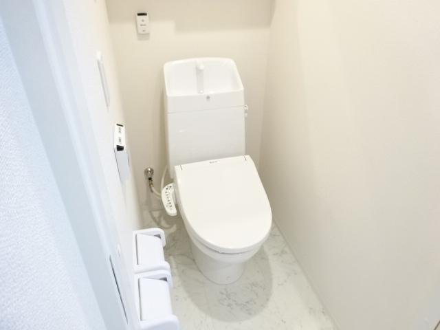 トイレ　シャワー付トイレ