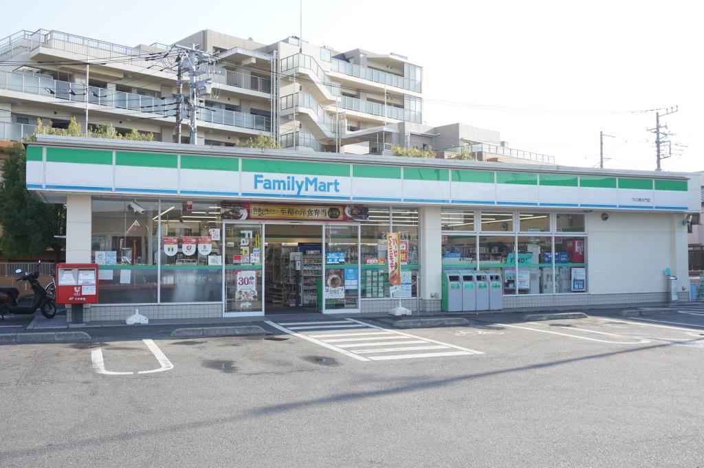 コンビニ　ファミリーマート TKS東大門店（コンビニ）まで672m
