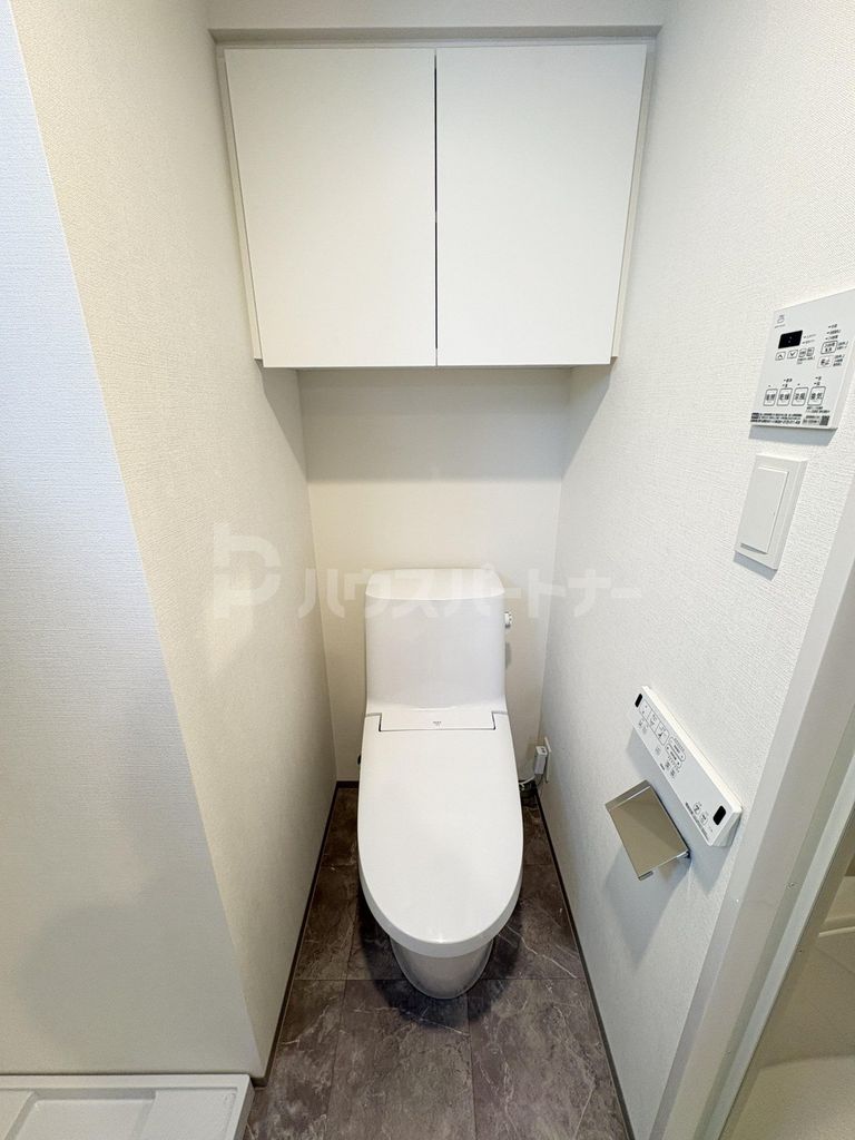 トイレ　キッチン