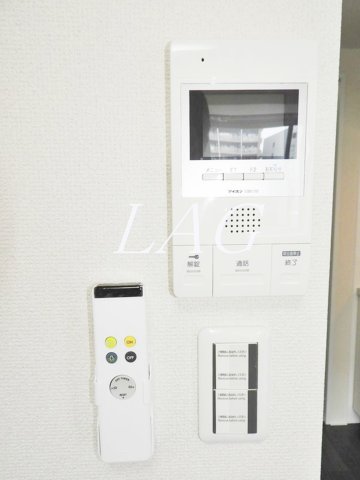 セキュリティ　モニター付きインターフォンです。