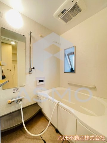 バス・シャワールーム　同マンション別部屋参考写真