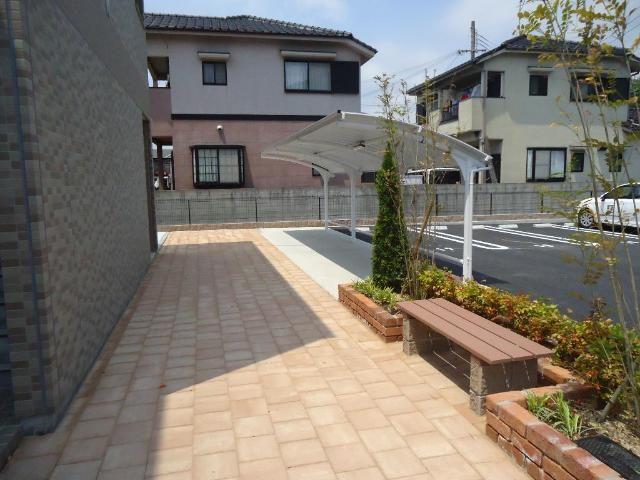 その他共有部分　外観写真（昼）