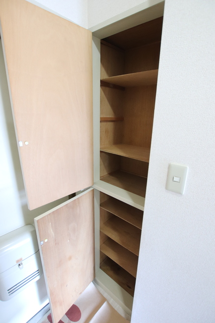 玄関　シューズボックス