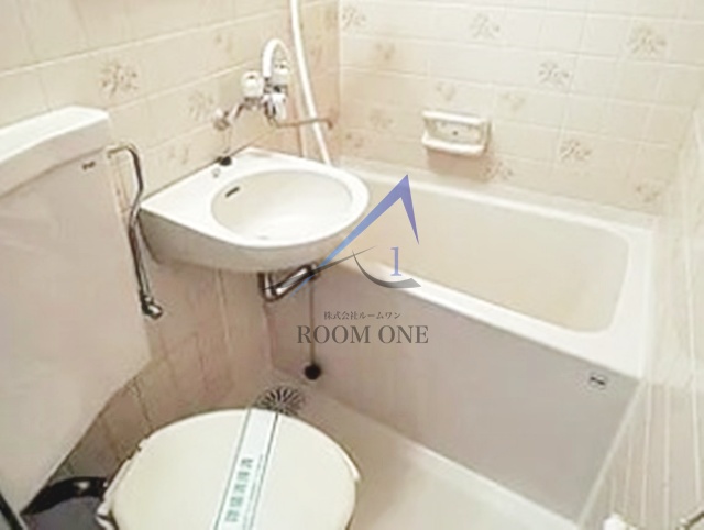 バス・シャワールーム　お風呂です。