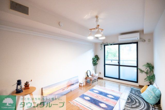 居室・リビング　※家具家電小物はイメージです