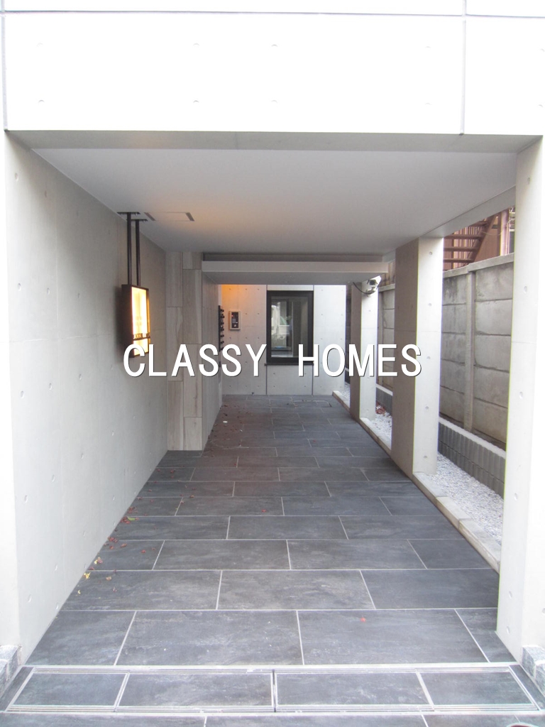 エントランス　2019年竣工　ココキューブ大森：エントランス