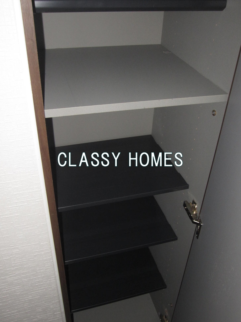 玄関　2019年竣工　ココキューブ大森：玄関収納