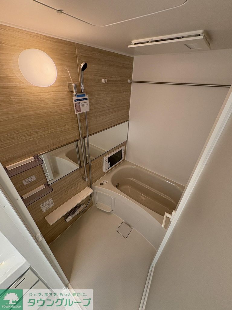 バス・シャワールーム　バス