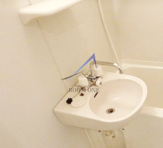 洗面設備　洗面台です。