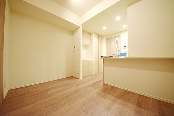 居室・リビング　☆明るい居室☆