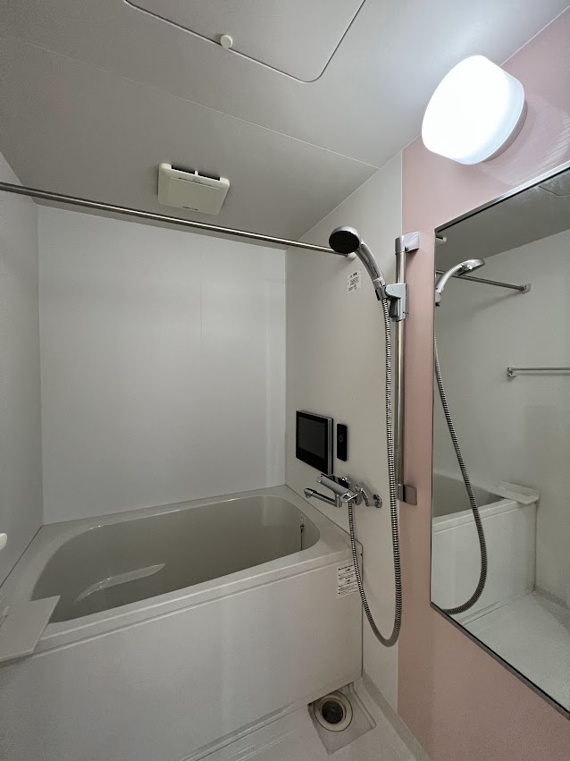 バス・シャワールーム　別部屋参照・現状優先
