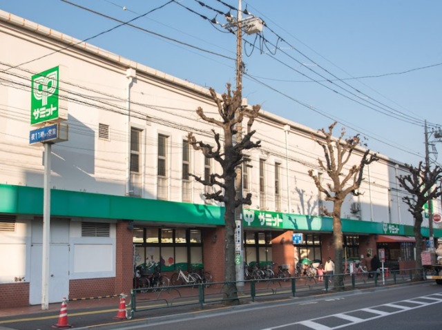 スーパー　サミットストア桜店（スーパー）まで842m