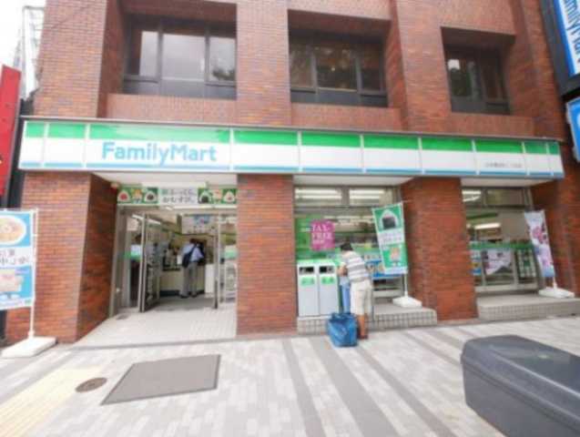 コンビニ　ファミリーマート　日本橋浜町二丁目店（コンビニ）まで324m