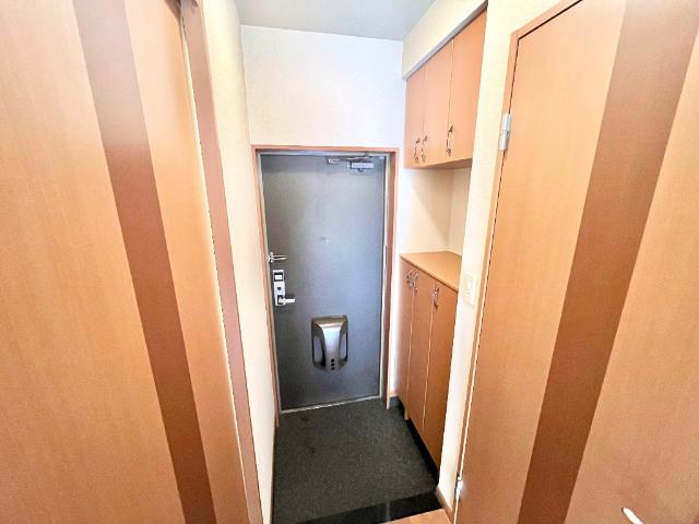 玄関　玄関（イメージ）