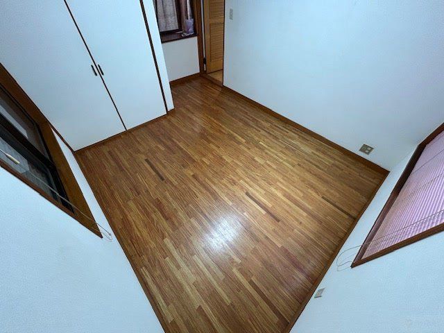 居室・リビング　室内