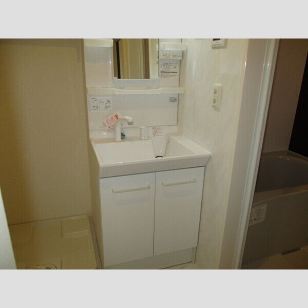 洗面設備　洗髪洗面化粧台