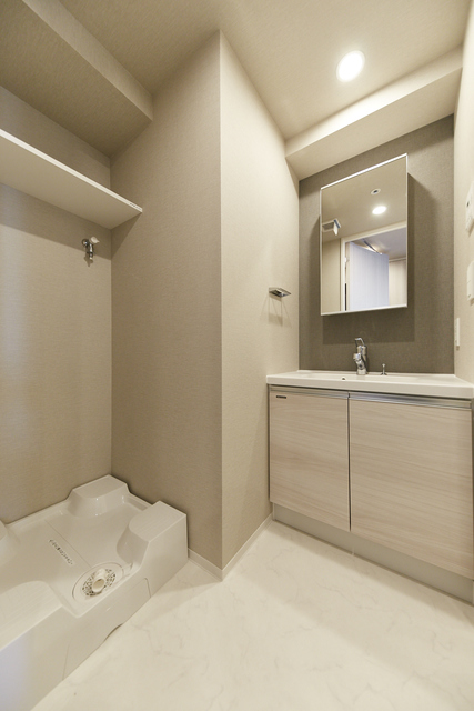 洗面設備　※写真は同タイプ住戸です。