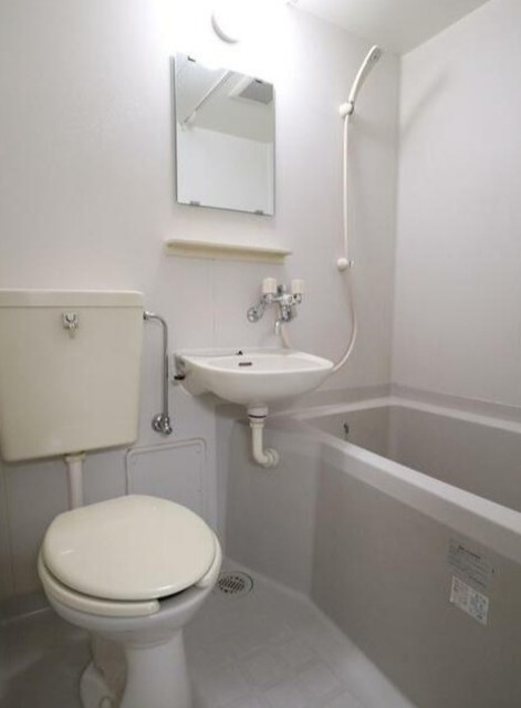 バス・シャワールーム