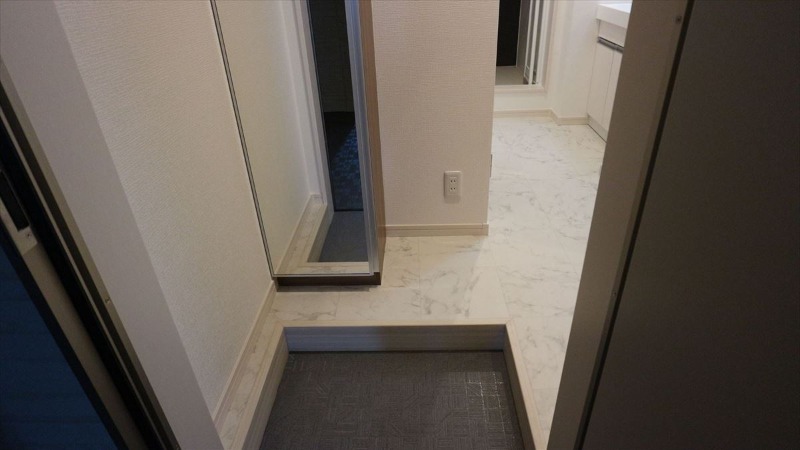 玄関　イメージ(同じシリーズの室内写真となります)