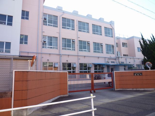 小学校　市立正保小学校（小学校）まで1400m