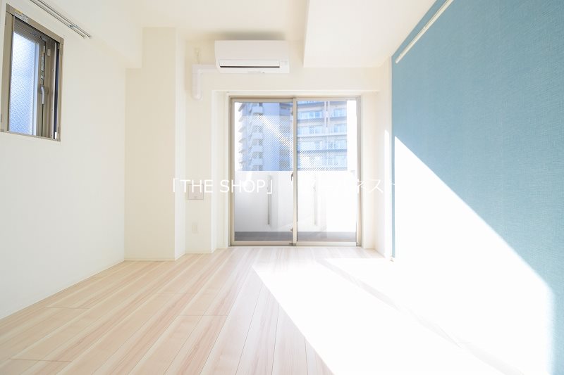 居室・リビング　２面採光角部屋です！