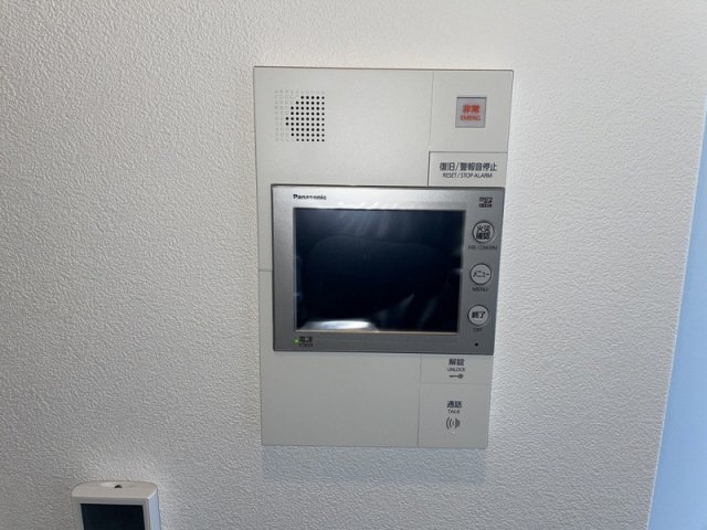 セキュリティ　モニター付きインターホン