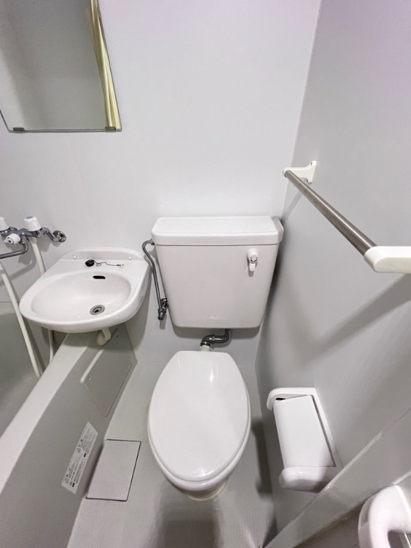 トイレ　※他部屋参考写真