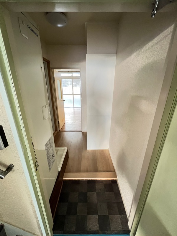 玄関　※他部屋参考写真