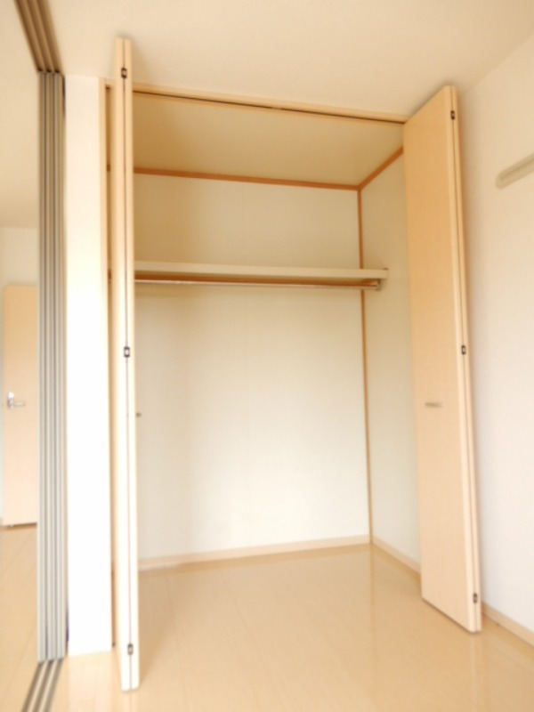 収納　図面と現状に相違がある場合には現状を優先