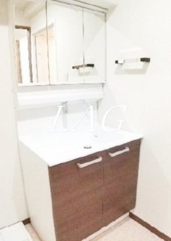 洗面設備　洗面台です。