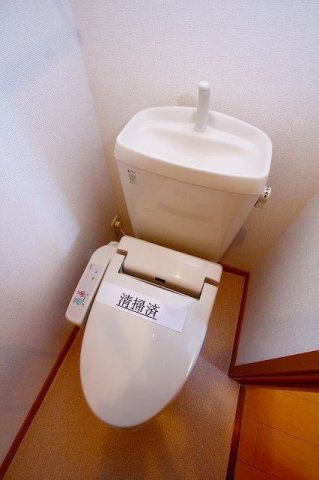 トイレ　ゆったりとした空間のトイレです