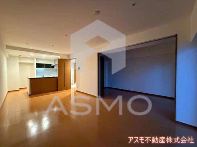 居室・リビング　同マンション別部屋　参考写真