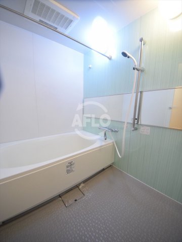 バス・シャワールーム　ソルグランデ　浴室