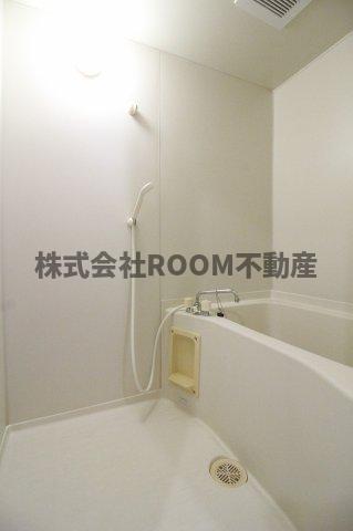 バス・シャワールーム　日々の暮らしに欠かせないお風呂です