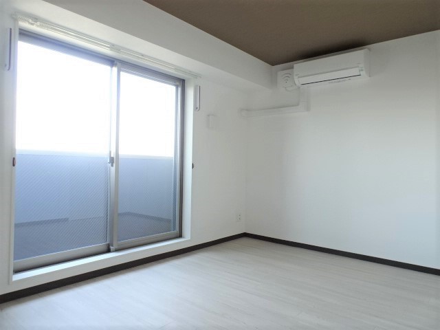 居室・リビング　洋室７．７帖※同タイプ参考写真