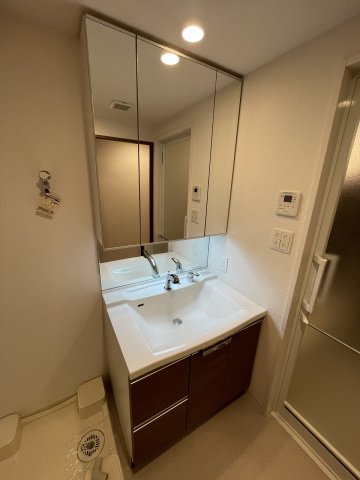 洗面設備　参考写真