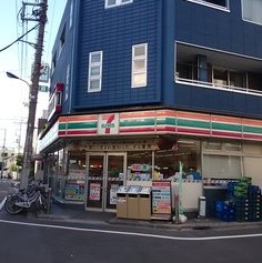 コンビニ　セブンイレブン赤羽２丁目店（コンビニ）まで93m