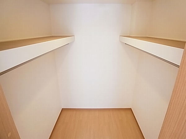 収納　同施工会社参考写真