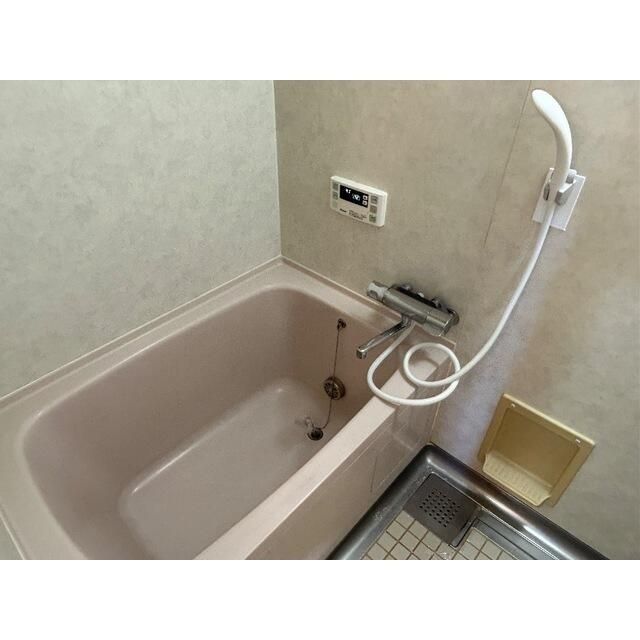 バス・シャワールーム　落ち着いた空間のお風呂です（参考写真です）