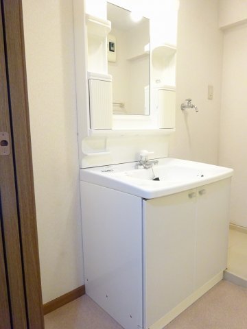 洗面設備　洗面所です