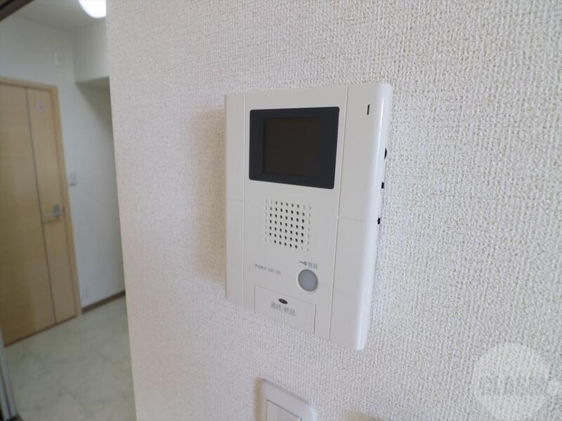 セキュリティ　モニター付インターフォンで安心