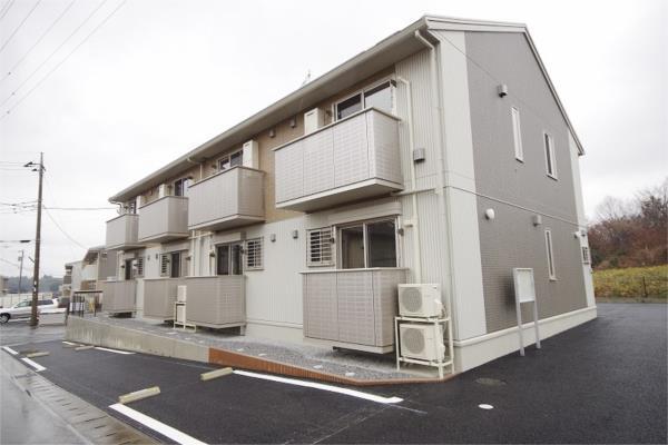 建物外観　レモングラス釜井