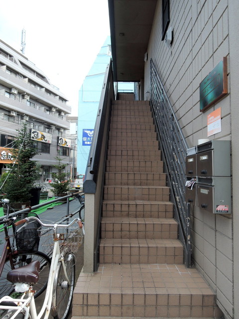 エントランス　★２階に上がる階段★