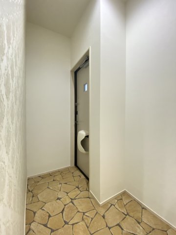 玄関　シンプルで使いやすい玄関です（イメージ）