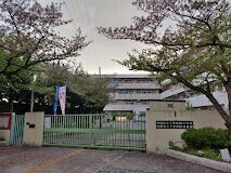小学校　千里新田小学校（小学校）まで739m