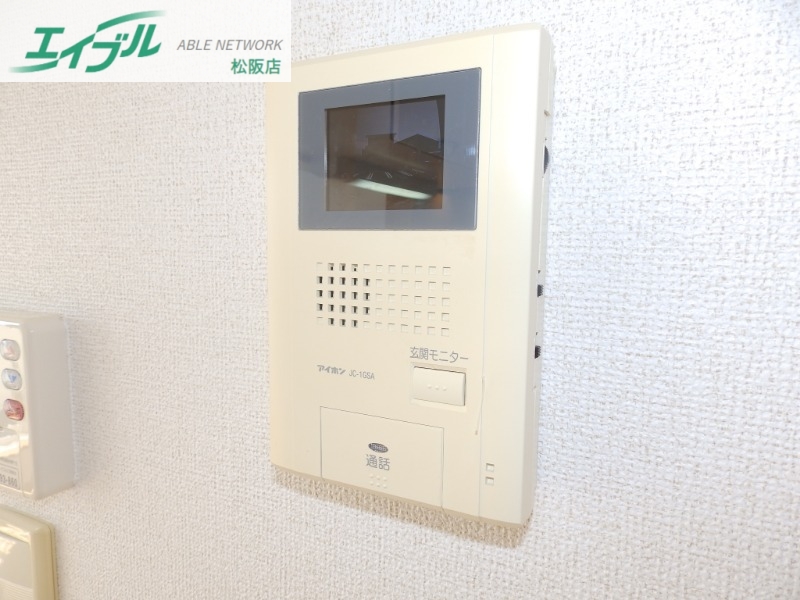 セキュリティ　同型参考写真