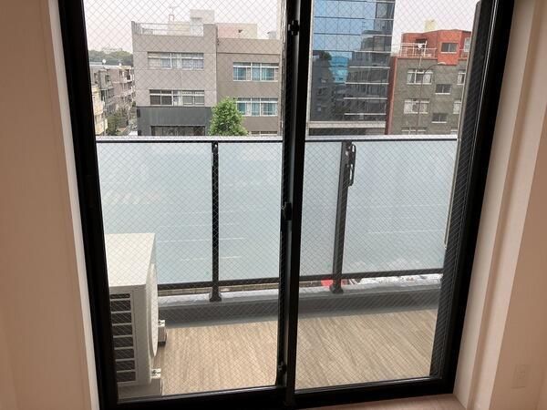 バルコニー　（別タイプ参考写真）ピグナ文京千石　文京区千石４